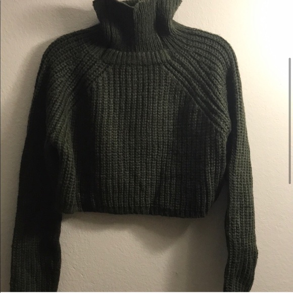 NWT🎈LF chunky LAST 1 turtleneck cropped sweater - Picture 2 of 4